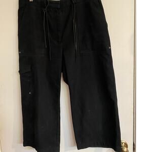 Lauren Ralph Lauren Black Capris Sz 12